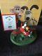 Coalport Wallace And Gromit To The Rescue Limited Edition Xmas Present Gift