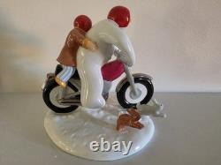 Coalport's The Snowman Limited Edition Hold On Tight Figurine