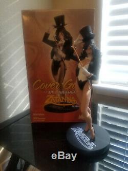 Cover Girls of the DC Universe Zatanna Statue (Limited Edition 4212/5000)