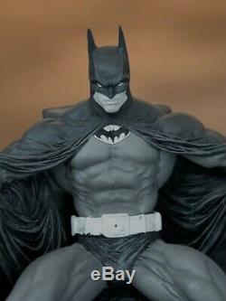 DC Comics Black & White Batman Statue Marc Silvestri Limited Edition #/5000