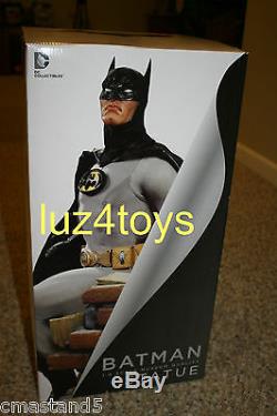 DC Direct BATMAN 1/4 Scale Museum Quality Statue Limited Edition