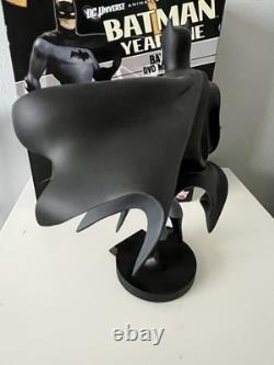 DC Universe Batman Year One Limited Edition Maquette Statue 1/6