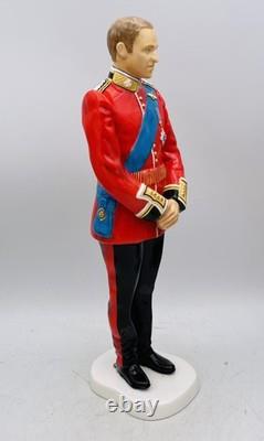 DOULTON Limited Edition Figure PRINCE WILLIAM Royal Wedding Day HN5573