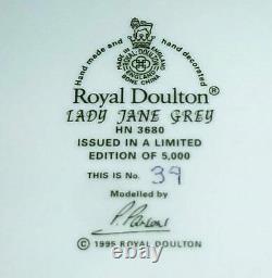 DOULTON Limited Edition Tudor Roses Figure LADY JANE GREY HN3680