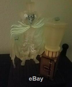 Disney Haunted mansion Hatbox ghost Figurine Limited edition o pin house glows