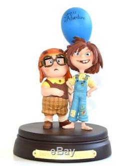 Disney Pixar Up Carl & Ellie figure Limited Edition, Disneyland Paris Exclusive