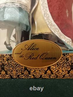 Disney Store Limited Edition Dolls Alice Red Queen Of Hearts Heroes & Villains