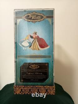 Disney Store Limited Edition Dolls Alice Red Queen Of Hearts Heroes & Villains