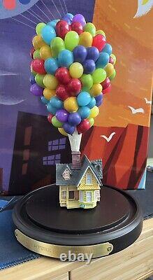 Disneyland Paris Pixar Up Carl & Ellie Up House Balloons Kevin & Jody Free P&P