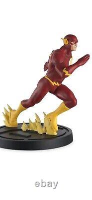 Eaglemoss, DC Comics MEGA Special Limited Edition Flash Figurine (25CM Tall)