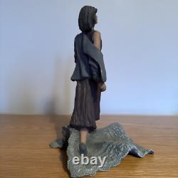 Elisa Figurine #9118 Esther #593 from a Limited Edition of 1000 Rare Collectible