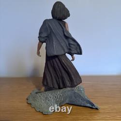 Elisa Figurine #9118 Esther #593 from a Limited Edition of 1000 Rare Collectible