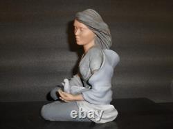 Elisa Figurine/Sculpture, Limited Edition of 2000