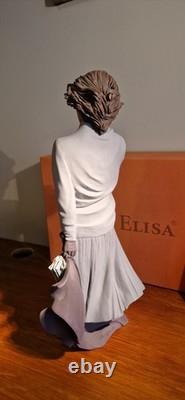 Elisa Figurine/Sculpture, Limited Edition of 5000. Rainy Days ref no 9422