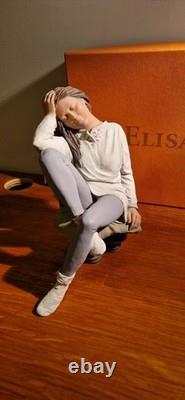 Elisa figurine 9206 Pensive- Lovely Condition, Limited Edition of Just 5000