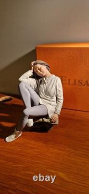 Elisa figurine 9206 Pensive- Lovely Condition, Limited Edition of Just 5000
