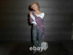 Elisa figurine/sculpture, Intimacy Collection, Limited edition of 5000