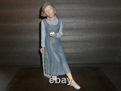 Elisa figurine/sculpture, Intimacy collection Limited Edition of 5000