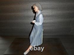 Elisa figurine/sculpture, Intimacy collection Limited Edition of 5000