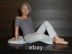 Elisa figurine/sculpture, Limited edition of 5000