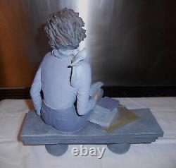 Elisa figurine/sculpture, Limited edition of 5000