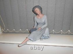 Elisa figurine/sculpture, Limited edition of 5000 Romantic Moments Collection