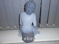 Elisa figurine/sculpture, Limited edition of 5000 Romantic Moments Collection