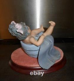 Elisa figurine/sculpture, Limited edition of 5000 Sweet Moments Collection