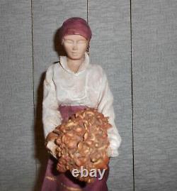 Elisa figurine/sculpture, Limited edition of only 1000. Rare and now Depleted