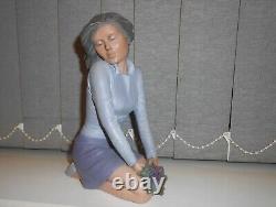 Elisa figurine/sculpture, Limited edition of only 5000. Intimacy Collection