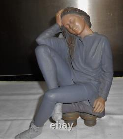 Elisa figurine/sculpture, Lovely Condition, Limited Edition of Just 5000