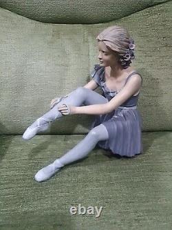 Elisa figurine/sculpture, Romantic Moments Collection Limited Edition of 5000