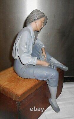 Elisa figurine/sculpture, Romantic moments Collection Limited Edition of 5000