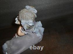 Elisa figurine/sculpture, Size 5 by 7, Limited edition of 5000