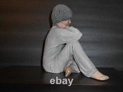 Elisa figurine/sculpture, romantic moments collection. Limited Edition of 5000