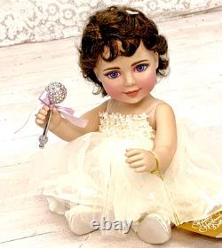 Elizabeth Taylor Baby Doll Franklin Mint New