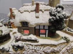 Extremely Rare Large Lilliput Lane. Christmas Eveilluminated. Ltd. Ed. Box&Deeds