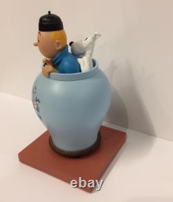 Extremely Rare! Tintin with Snowy in Flowerpot Limited Edition Figurine Statue