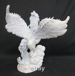 Fables, Winged Unicorn Figurine. (Ltd. Edition 1521/2950) Zephyr