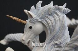 Fables, Winged Unicorn Figurine. (Ltd. Edition 1521/2950) Zephyr