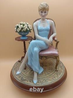 Forever Diana Limited Edition The Franklin Mint Figurine Flowers & Book Rare