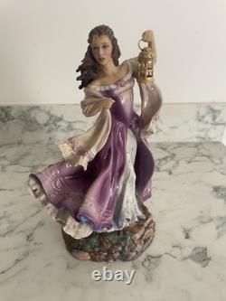 Franklin Mint Figurine' Catherine' Wuthering Heights Limited edition No. 1651