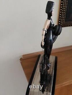Franklin Mint House of Erté Symphony In Black & Plate Figurine excellent used