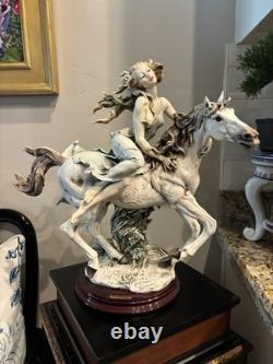 GIUSEPPE ARMANI Figurine LIBERTY LADY on HORSE 903C Limited Edition No-532-1000