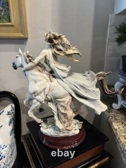 GIUSEPPE ARMANI Figurine LIBERTY LADY on HORSE 903C Limited Edition No-532-1000