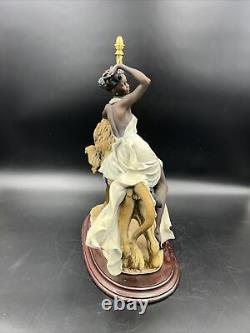 Giuseppe Armani Black Orchid Limited Edition Figurine 315/5000 Carousel Lion