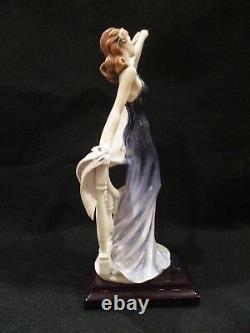 Giuseppe Armani Figurine Some Enchanted Evening #1463C Limited Edition