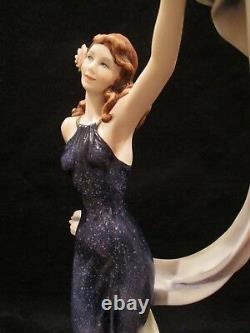 Giuseppe Armani Figurine Some Enchanted Evening #1463C Limited Edition