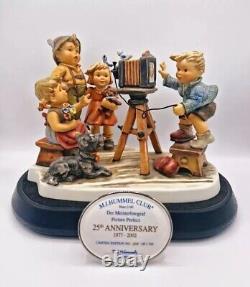 Goebel Hummel Figurine Limited Edition'Picture Perfect