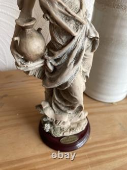 Guisepie Figurines Lady With Water Jug In Perfect Condition